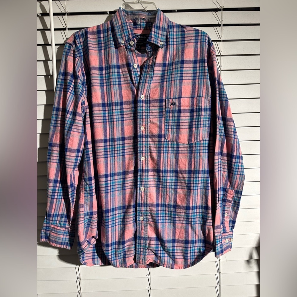 🧥 Crown & Ivy Plaid Button-Down Shirt | Classic Fit | Small